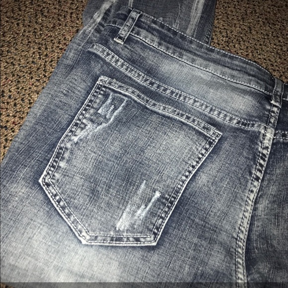 Jeans - Picture 2 of 3